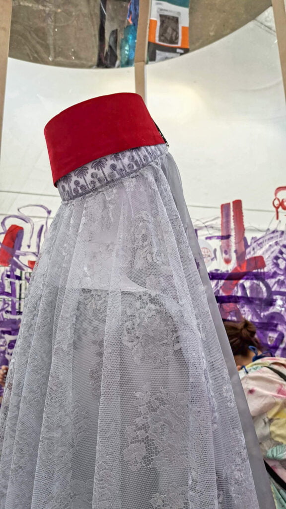 一件作品,摩洛哥〈塔布什帽的秘密〉(The Tarbouch secret)