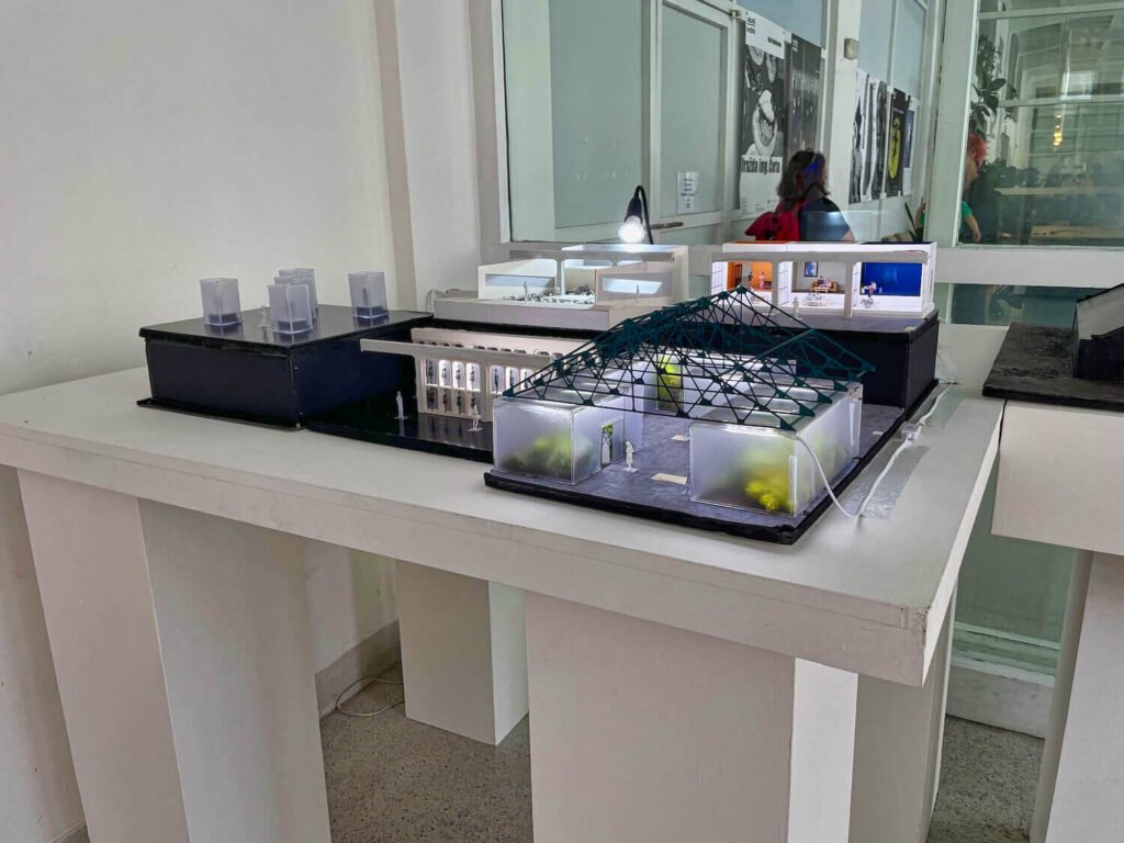 我們展設的舞台模型,此處拍攝的是內部結構。